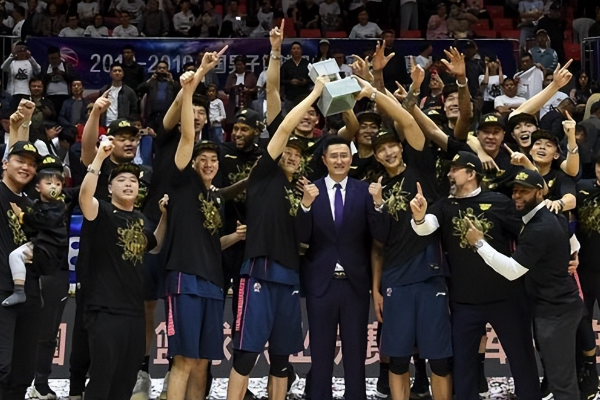 CBA總冠軍次數(shù)最多的球隊(duì)是哪個？