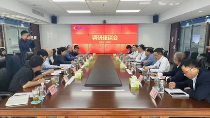 【大興調(diào)查研究】程軼輝赴&ldquo;五一個(gè)&rdquo;聯(lián)點(diǎn)企業(yè)聯(lián)誠軌道集團(tuán)調(diào)研